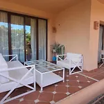 Beachfront In San Pedro - Pass The Keys Apartament *