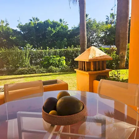 Beachfront In San Pedro - Pass The Keys * マルベーリャ