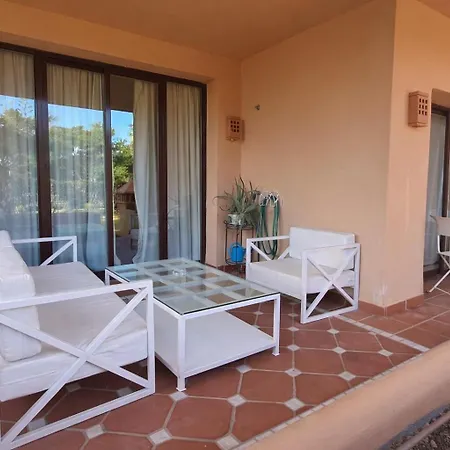 Beachfront In San Pedro - Pass The Keys Lejlighed *