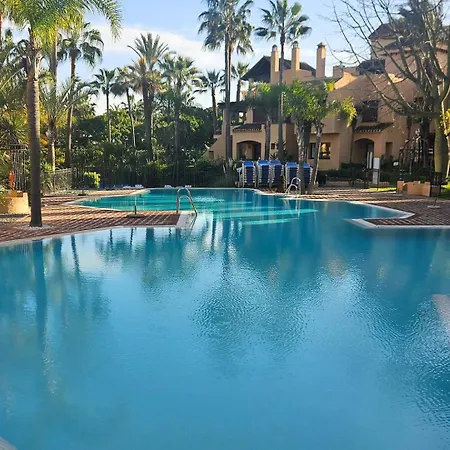 Apartamento Beachfront In San Pedro - Pass The Keys Marbella