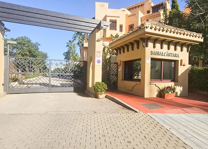 Apartment Beachfront In San Pedro - Pass The Keys *