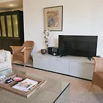 Beachfront In San Pedro - Pass The Keys Апартаменти *