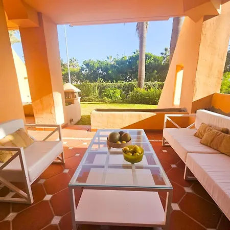 Apartman Beachfront In San Pedro - Pass The Keys